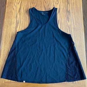 Lou & Grey Form Workout Tank with Lace Paneling